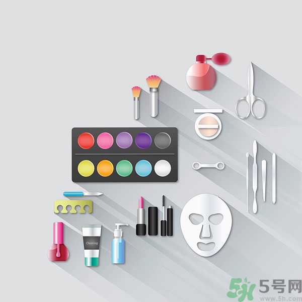 涂口紅會(huì)得唇炎嗎？口紅會(huì)致癌嗎？