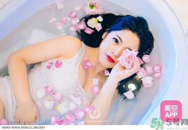 口紅要卸妝嗎？口紅卸不掉怎么辦？