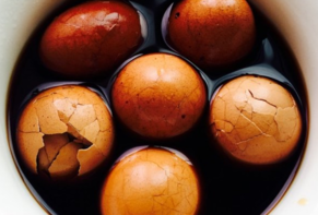 茶葉蛋可以喝豆?jié){一起吃嗎？茶葉蛋一天可以吃幾個？