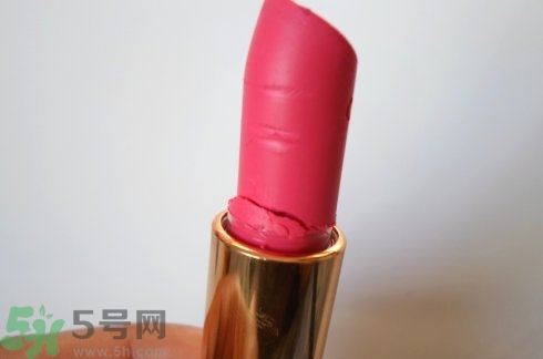 口紅斷在蓋子里怎么辦?斷掉的口紅怎么辦? 口紅斷在蓋子里怎么辦?斷掉的口紅怎么辦?