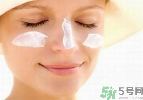 bb霜可以當(dāng)隔離霜嗎？bb霜和隔離霜哪個(gè)先用？