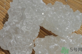 冰糖能治感冒嗎?感冒吃冰糖好嗎 冰糖能治感冒嗎?感冒吃冰糖好嗎