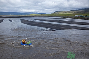 漂流可以穿拖鞋嗎?漂流穿什么拖鞋子好 漂流可以穿拖鞋嗎?漂流穿什么拖鞋子好