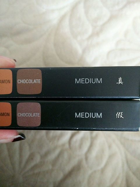 Anastasia修容盤真假辨別圖 Anastasia修容盤真?zhèn)舞b別對(duì)比