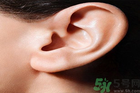 耳朵里面疼痛怎么辦？耳朵里面疼痛的原因？