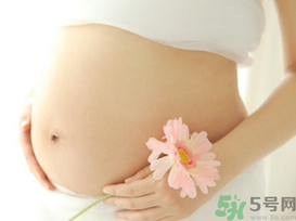 月子里怎么去妊娠紋？月子里吃什么可以去妊娠紋？