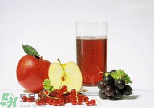 葡萄和什么一起榨汁好喝？葡萄和什么水果一起榨汁？