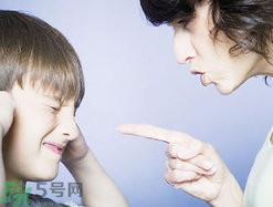 孩子性格內(nèi)向懦弱怎么辦？孩子性格內(nèi)向懦弱的原因？