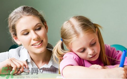 孩子性格內(nèi)向懦弱怎么辦？孩子性格內(nèi)向懦弱的原因？