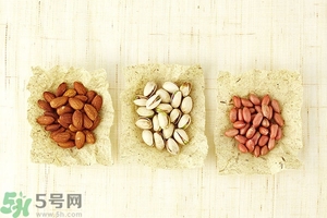 開心果補(bǔ)腎嗎?吃開心果可以補(bǔ)腎嗎 開心果補(bǔ)腎嗎?吃開心果可以補(bǔ)腎嗎