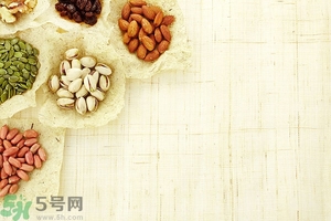 開心果補(bǔ)腎嗎?吃開心果可以補(bǔ)腎嗎 開心果補(bǔ)腎嗎?吃開心果可以補(bǔ)腎嗎