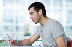 男人腎虛的癥狀及原因？男人腎虛怎么調(diào)理？