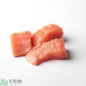 吃三文魚會(huì)長(zhǎng)胖嗎?三文魚的熱量高嗎 吃三文魚會(huì)長(zhǎng)胖嗎?三文魚的熱量高嗎