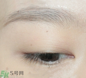 戴眼鏡怎么化妝？眼鏡妝怎么畫