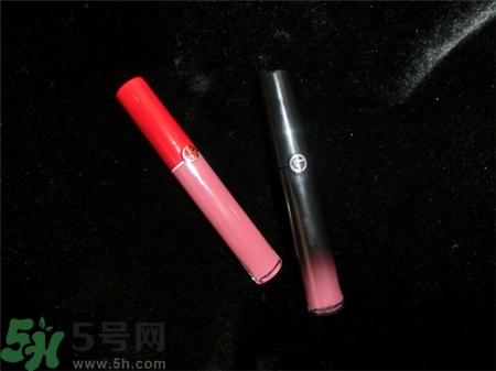 阿瑪尼唇釉黑管和紅管區(qū)別,阿瑪尼黑管好還是紅管 阿瑪尼唇釉黑管和紅管區(qū)別,阿瑪尼黑管好還是紅管