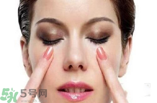 秋季眼睛干澀怎么辦？秋季眼睛干澀怎么調(diào)理？