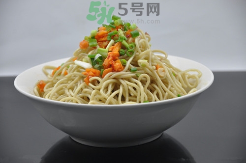 吃熱干面會長胖嗎?一碗熱干面的熱量高嗎 吃熱干面會長胖嗎?一碗熱干面的熱量高嗎