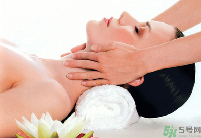 乳腺增生是怎么引起的？乳腺增生如何調(diào)理？