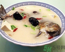 孕婦喝鯽魚湯有什么好處？孕婦喝鯽魚湯的功效與作用