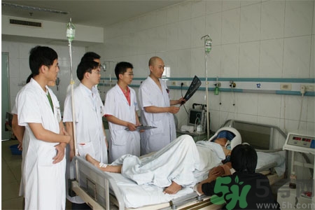 腦出血的護(hù)理措施有哪些？腦出血的飲食護(hù)理是什么？