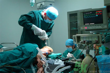 腦出血的護(hù)理措施有哪些？腦出血的飲食護(hù)理是什么？