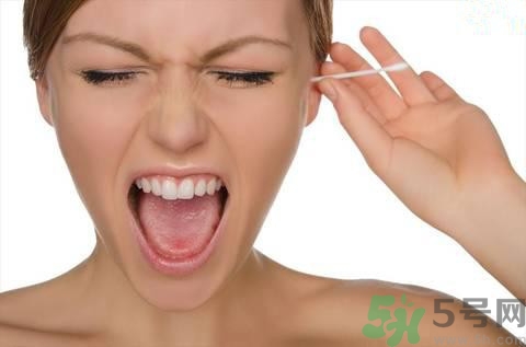 用棉簽掏耳朵好嗎?用棉簽掏耳朵會怎么樣? 用棉簽掏耳朵好嗎?用棉簽掏耳朵會怎么樣?