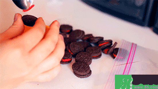 奧利奧睫毛膏怎么做？奧利奧睫毛膏做法視頻