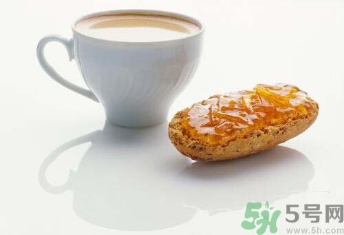 帶狀皰疹可以喝牛奶嗎？帶狀皰疹喝牛奶好不好？