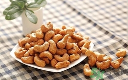 吃腰果有什么好處?腰果的功效與作用 吃腰果有什么好處?腰果的功效與作用