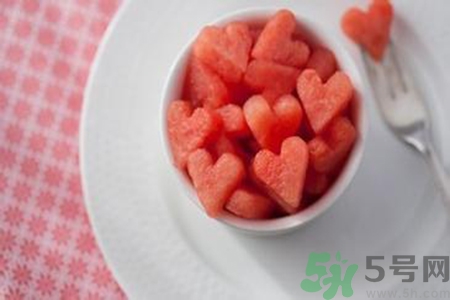 秋季為什么不能吃瓜？秋季吃瓜有什么危害？