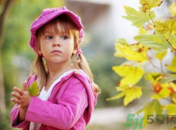 秋天寶寶穿什么衣服好？秋天寶寶要穿幾件衣服？