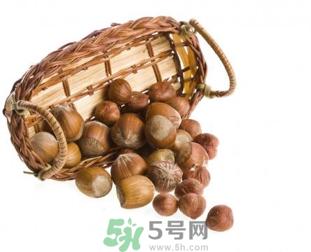 板栗可以吃多嗎?板栗吃多了會(huì)怎樣 板栗可以吃多嗎?板栗吃多了會(huì)怎樣