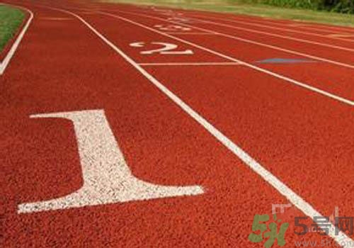 新鞋的塑膠味怎么去除？新鞋有塑膠味怎么辦？