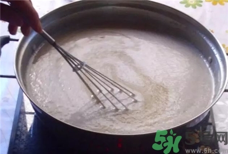 魔芋是發(fā)物嗎?魔芋吃多了會(huì)怎樣? 魔芋是發(fā)物嗎?魔芋吃多了會(huì)怎樣?