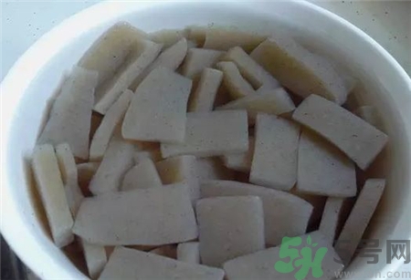 魔芋是發(fā)物嗎?魔芋吃多了會(huì)怎樣? 魔芋是發(fā)物嗎?魔芋吃多了會(huì)怎樣?