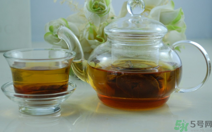 金銀花可以和羅漢果一起泡水喝嗎？羅漢果金銀花茶功效及做法