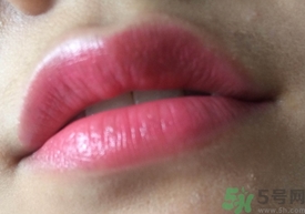 藍(lán)色之戀口紅多少錢?韓國藍(lán)色之戀口紅價格 藍(lán)色之戀口紅多少錢?韓國藍(lán)色之戀口紅價格