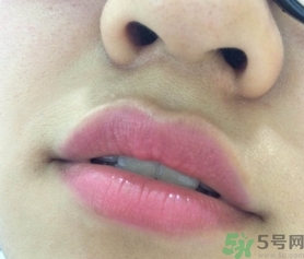 藍(lán)色之戀口紅多少錢?韓國藍(lán)色之戀口紅價格 藍(lán)色之戀口紅多少錢?韓國藍(lán)色之戀口紅價格