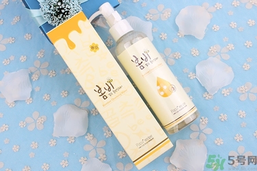 春雨卸妝水好用嗎？春雨卸妝水怎么使用？