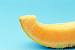 哈密瓜榨汁要加水嗎？哈密瓜榨汁搭配什么？