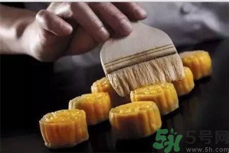 小龍蝦月餅是什么牌子?小龍蝦月餅哪里有賣? 小龍蝦月餅是什么牌子?小龍蝦月餅哪里有賣?