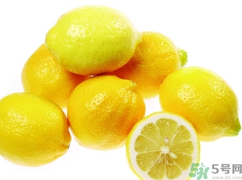 青檸檬好還是黃檸檬好？青檸和黃檸的區(qū)別