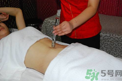 為什么說秋季是艾灸養(yǎng)生最好的季節(jié)？秋季艾灸養(yǎng)生的注意事項(xiàng)