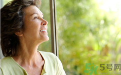 老人秋季如何養(yǎng)生？老人秋季養(yǎng)生吃什么好？