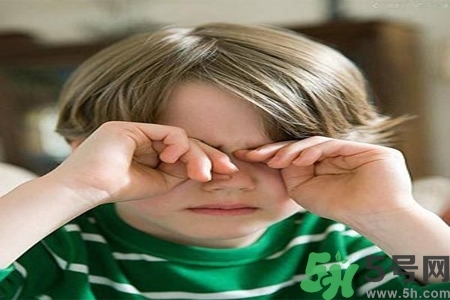 寶寶為什么會感染紅眼??？寶寶患紅眼病如何治療？