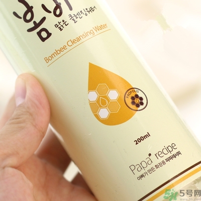 春雨卸妝水好用嗎？春雨卸妝水怎么使用？