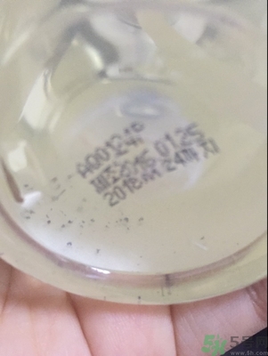 春雨卸妝水好用嗎？春雨卸妝水怎么使用？