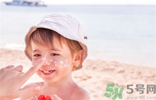 為什么露天游泳后全身紅腫出水皰? 為什么露天游泳后全身紅腫出水皰?