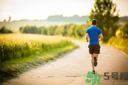 大量排汗真的可以抗癌嗎？運(yùn)動(dòng)可以防癌嗎？