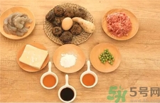 鮮蝦燒麥怎么做?鮮蝦燒麥的做法 鮮蝦燒麥怎么做?鮮蝦燒麥的做法